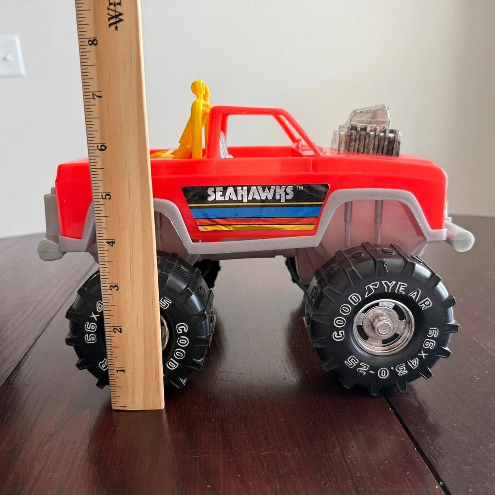 Vintage 1980 Yellow Jeep Buggy Toy‎ Car #44 Goodyear Wrangler